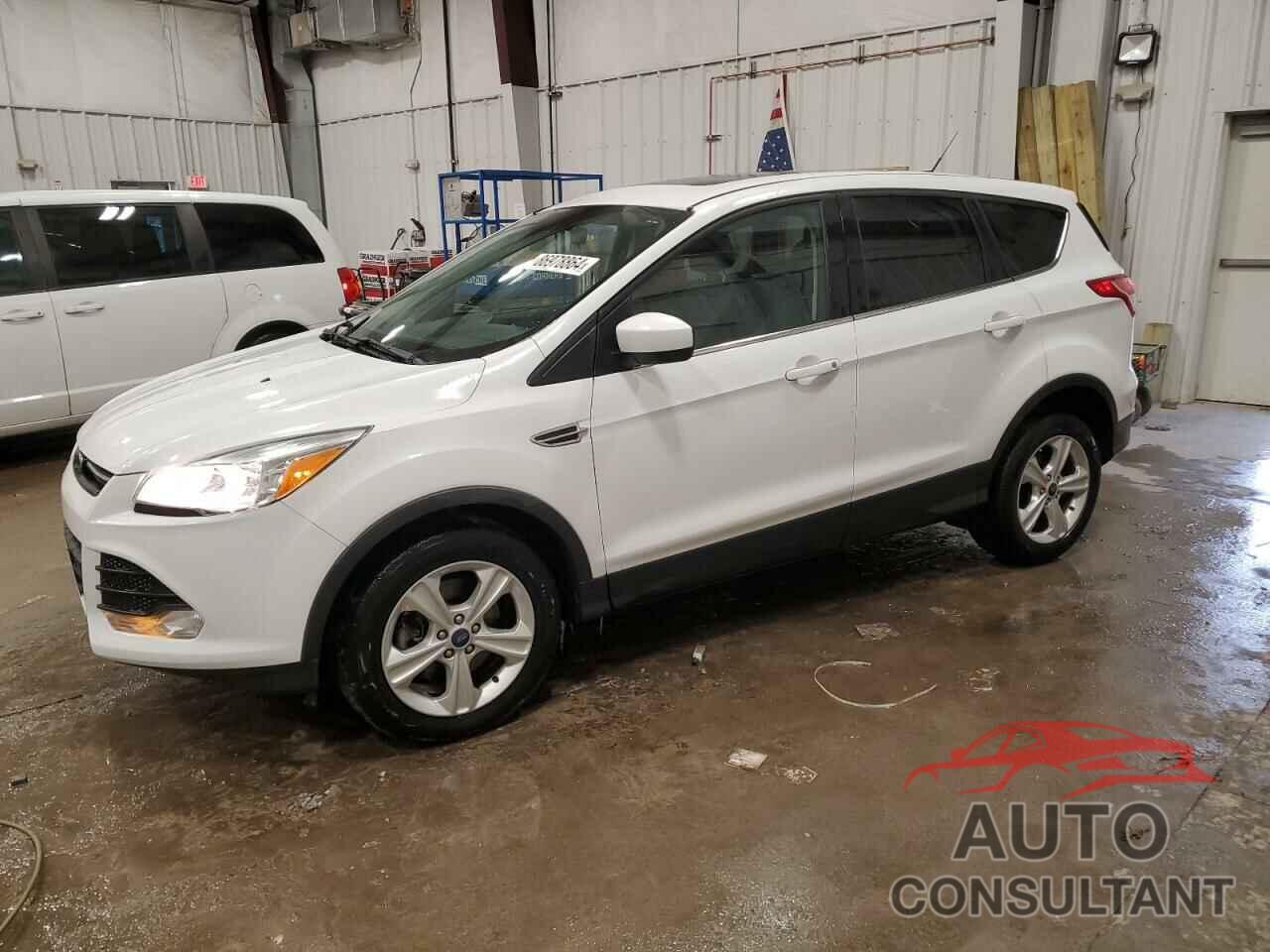 FORD ESCAPE 2015 - 1FMCU9G9XFUC44097