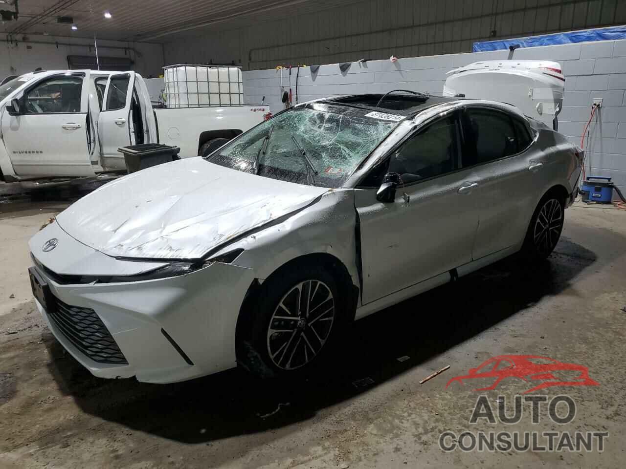 TOYOTA CAMRY 2025 - 4T1DBADKXSU512580