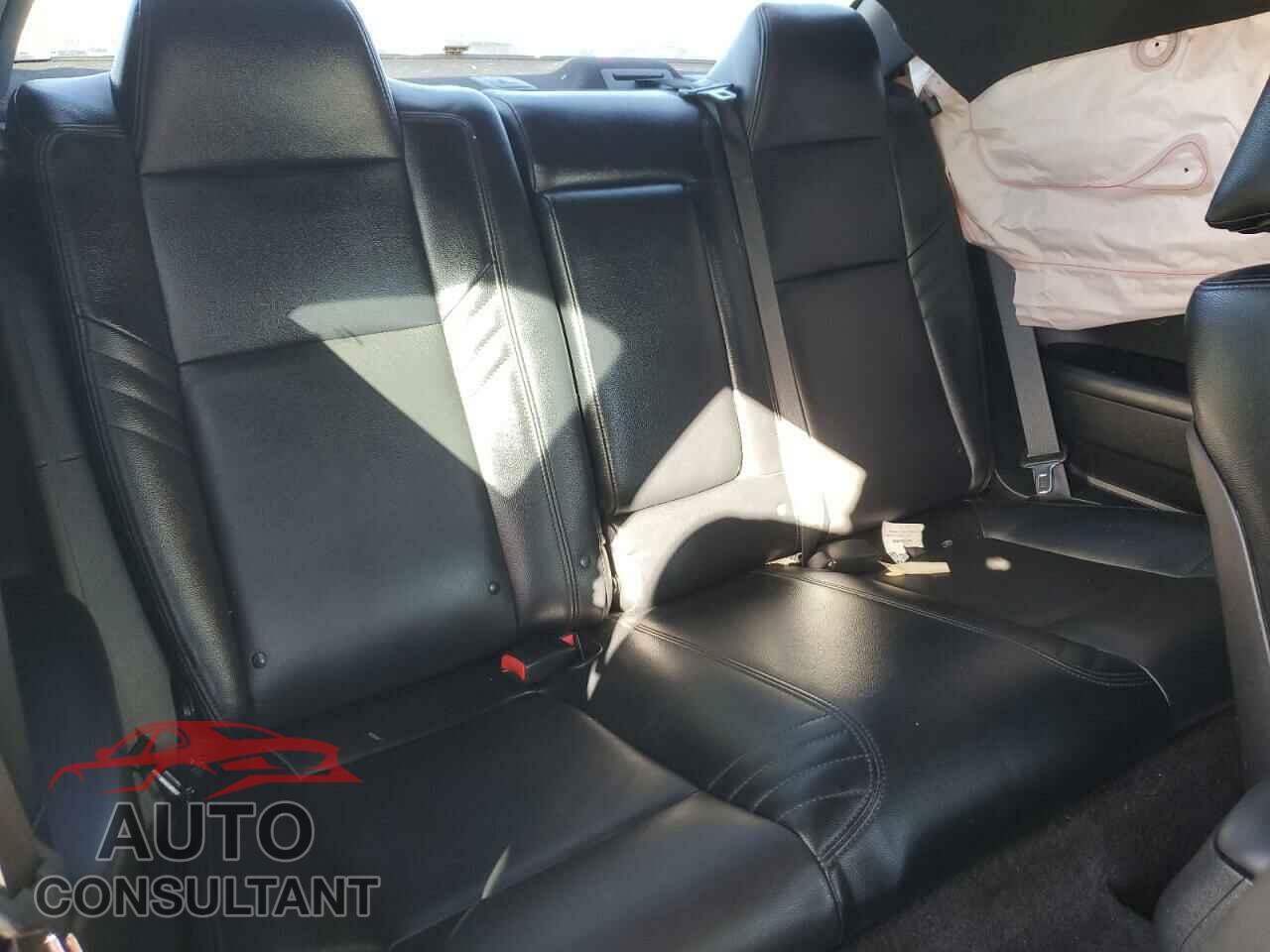 DODGE CHALLENGER 2017 - 2C3CDZAG8HH665452