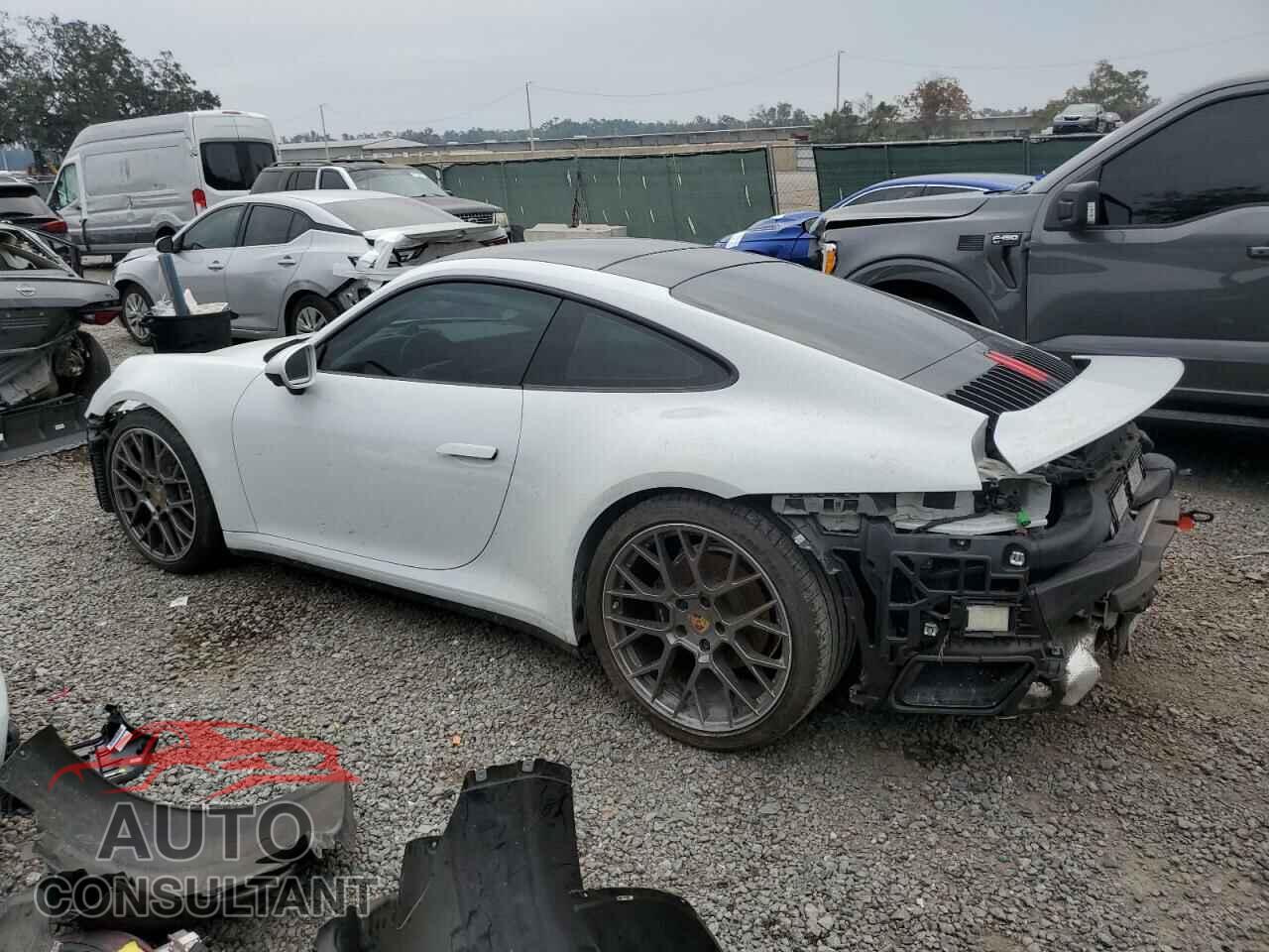 PORSCHE 911 2020 - WP0AA2A9XLS205571