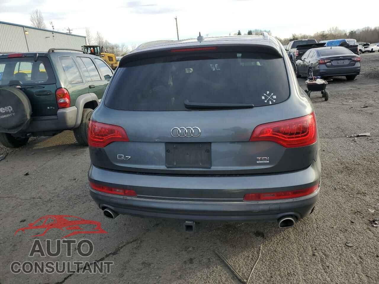 AUDI Q7 2014 - WA1LMAFE8ED016421