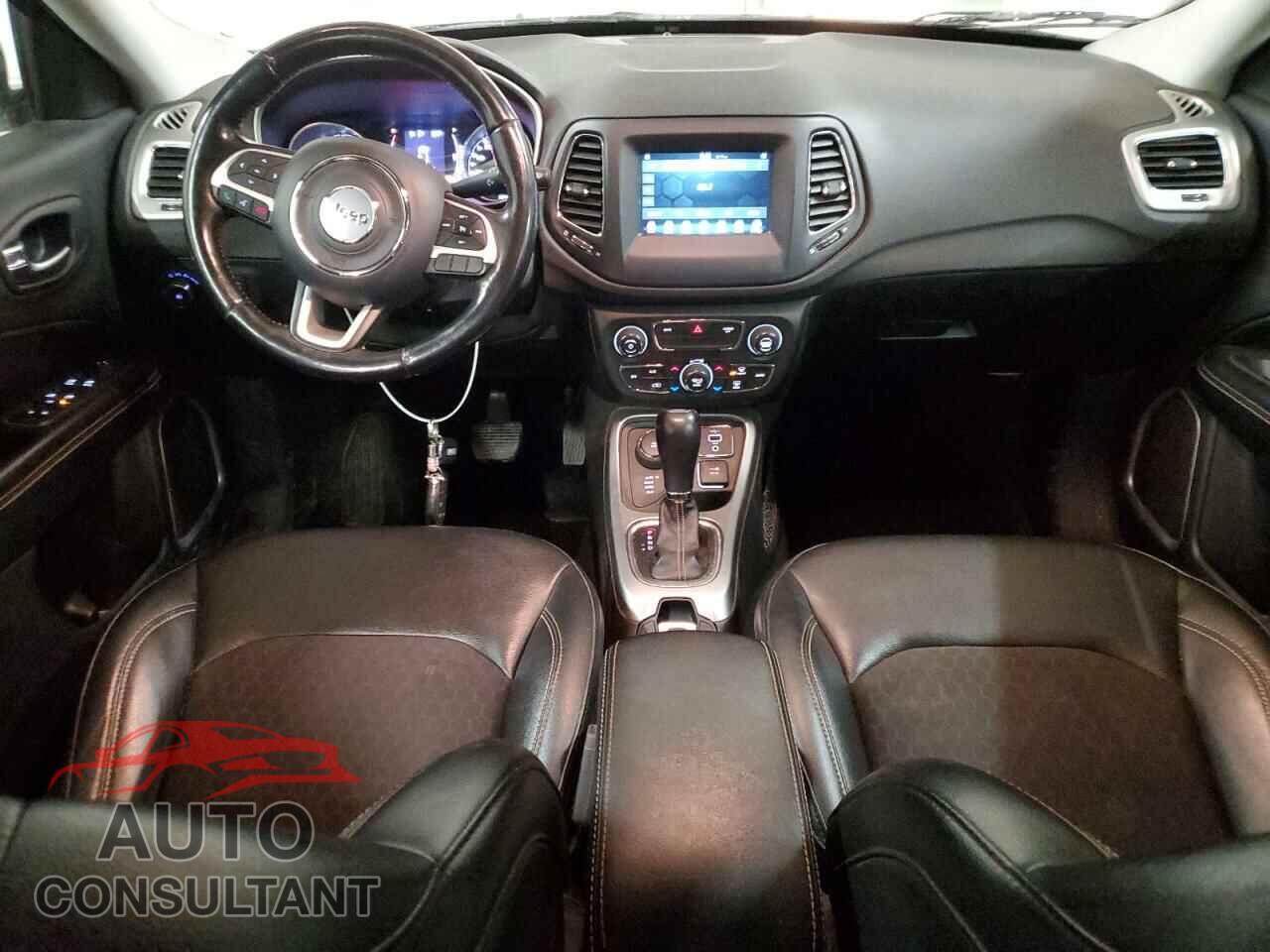 JEEP COMPASS 2020 - 3C4NJDBB6LT137671