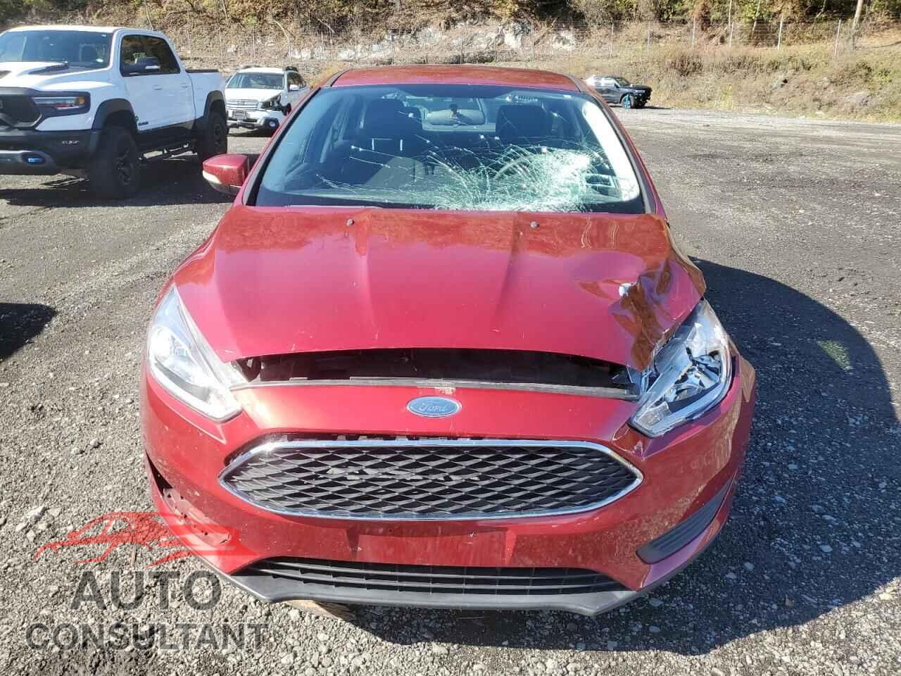 FORD FOCUS 2015 - 1FADP3F29FL208611