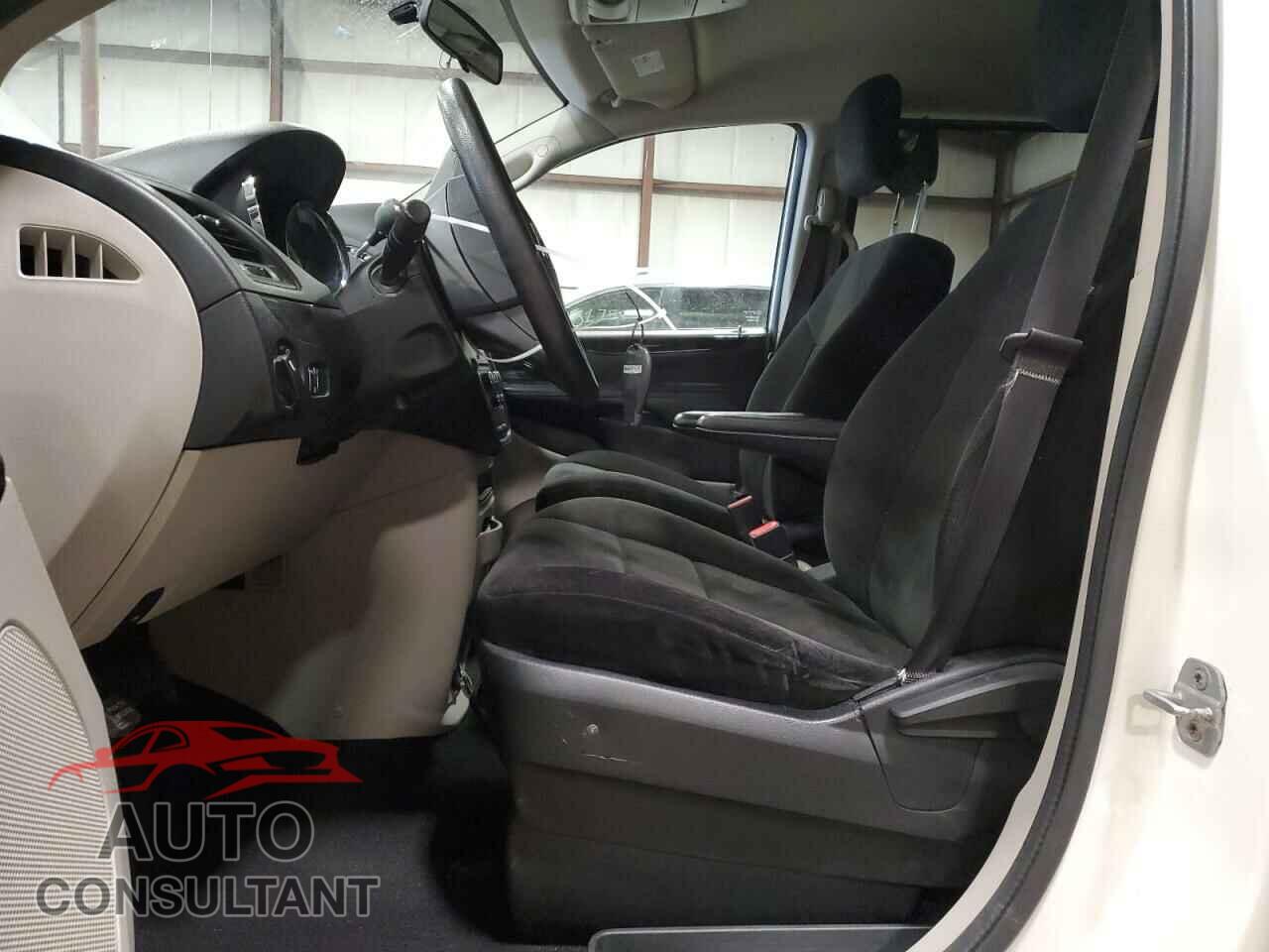 DODGE CARAVAN 2013 - 2C4RDGBG1DR740117