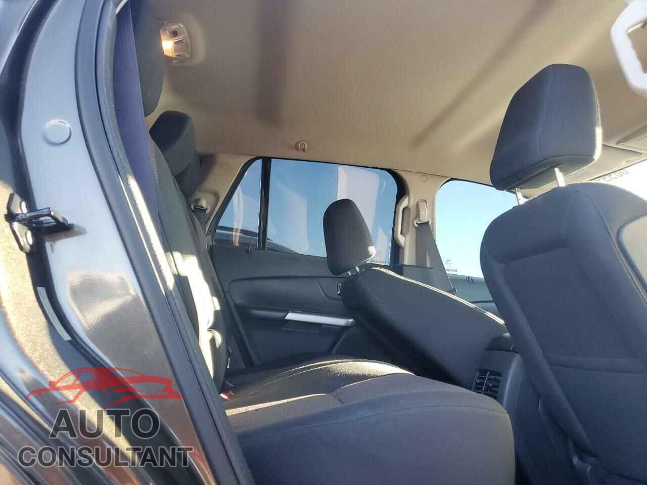FORD EDGE 2011 - 2FMDK3JC5BBB11100