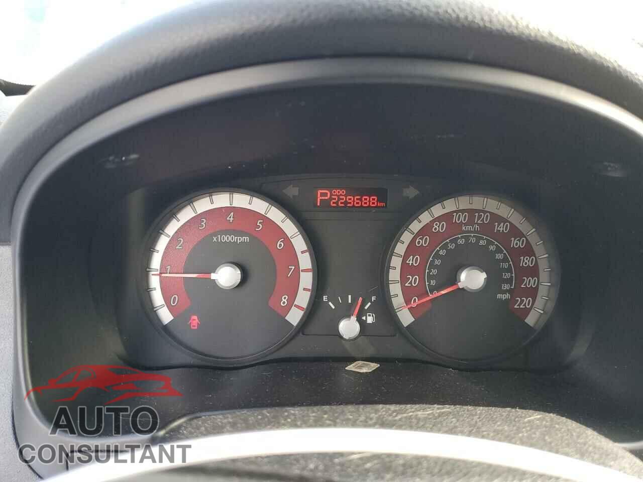 KIA RIO 2011 - KNADH4B37B6917894