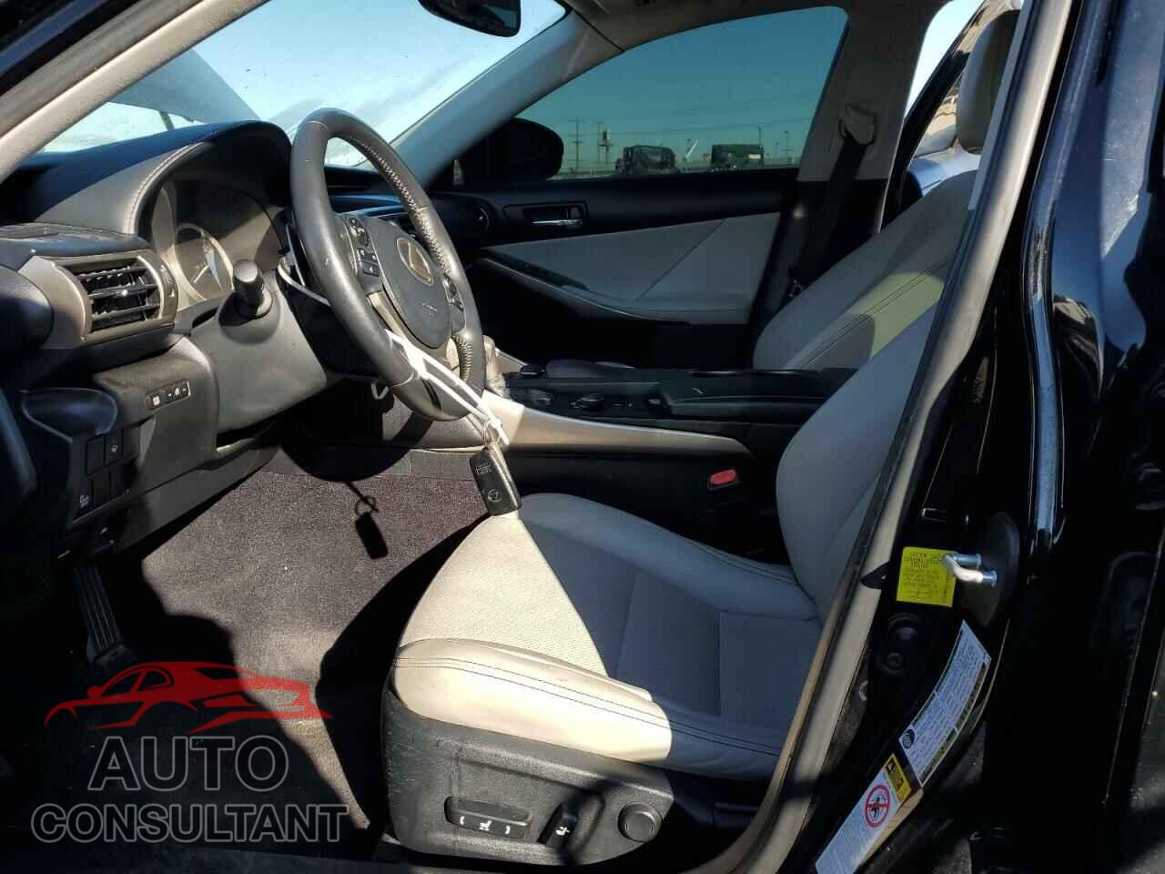 LEXUS IS 2014 - JTHCF1D28E5002388
