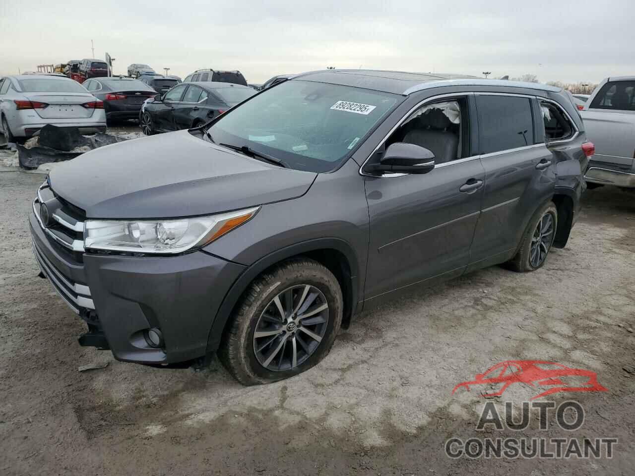 TOYOTA HIGHLANDER 2017 - 5TDJZRFH0HS442622
