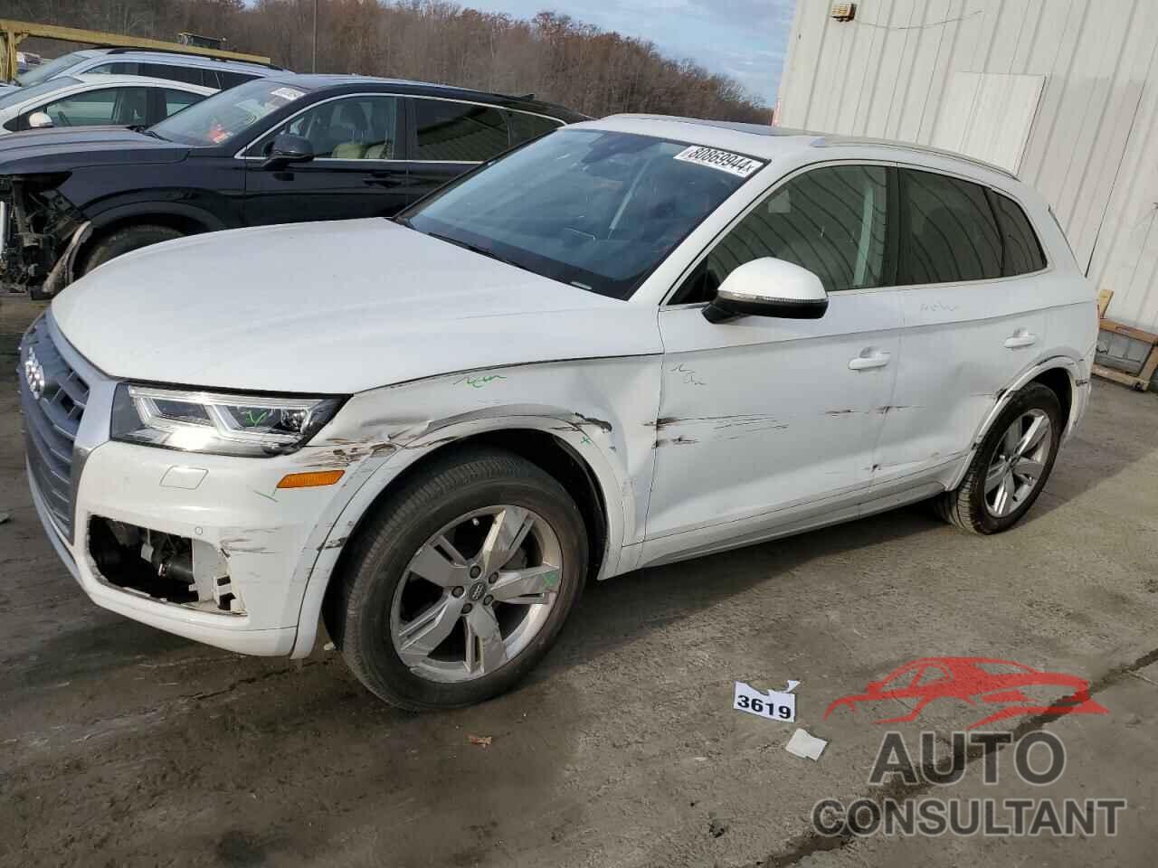 AUDI Q5 2018 - WA1BNAFY7J2206557