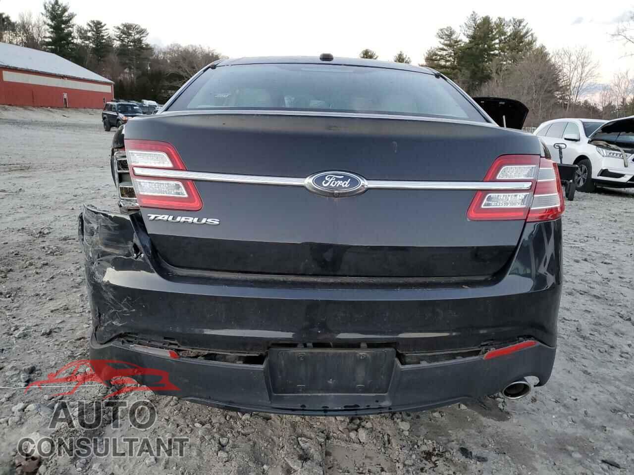 FORD TAURUS 2017 - 1FAHP2D85HG108665