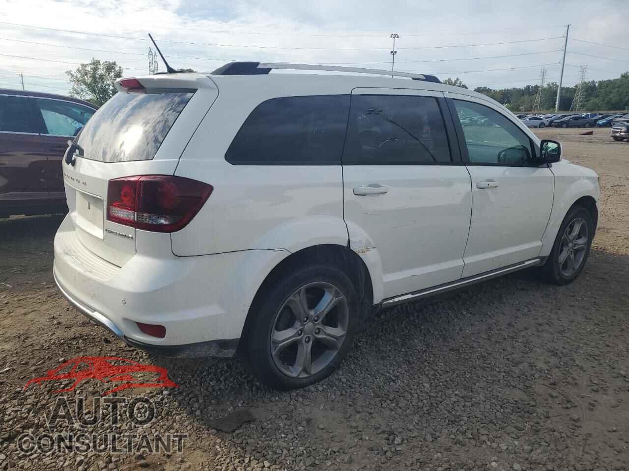DODGE JOURNEY 2017 - 3C4PDCGB5HT612740
