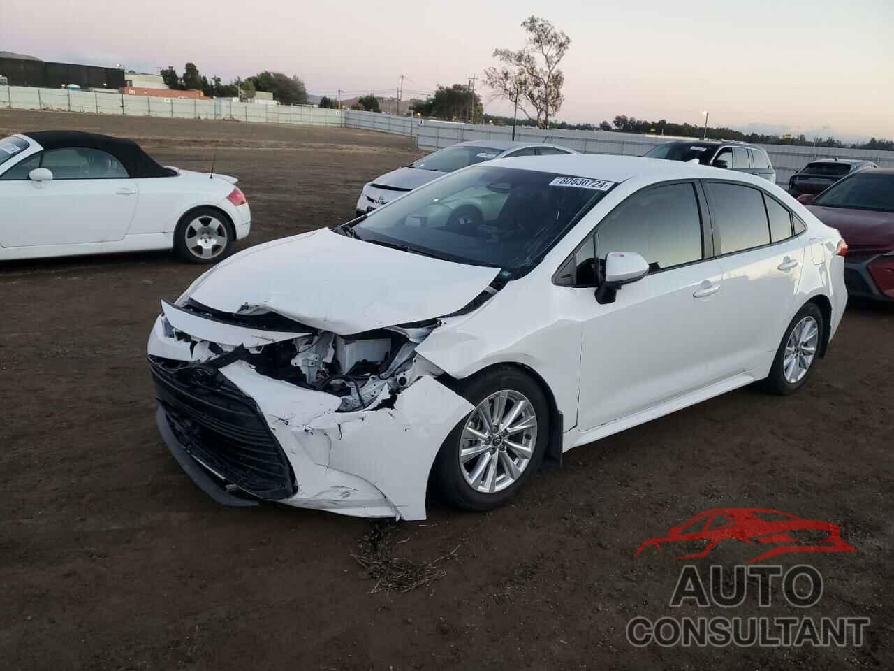 TOYOTA COROLLA 2024 - JTDBCMFE6R3038502