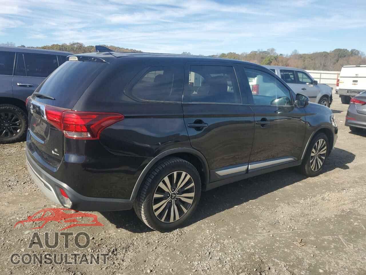 MITSUBISHI OUTLANDER 2020 - JA4AD3A33LZ003598