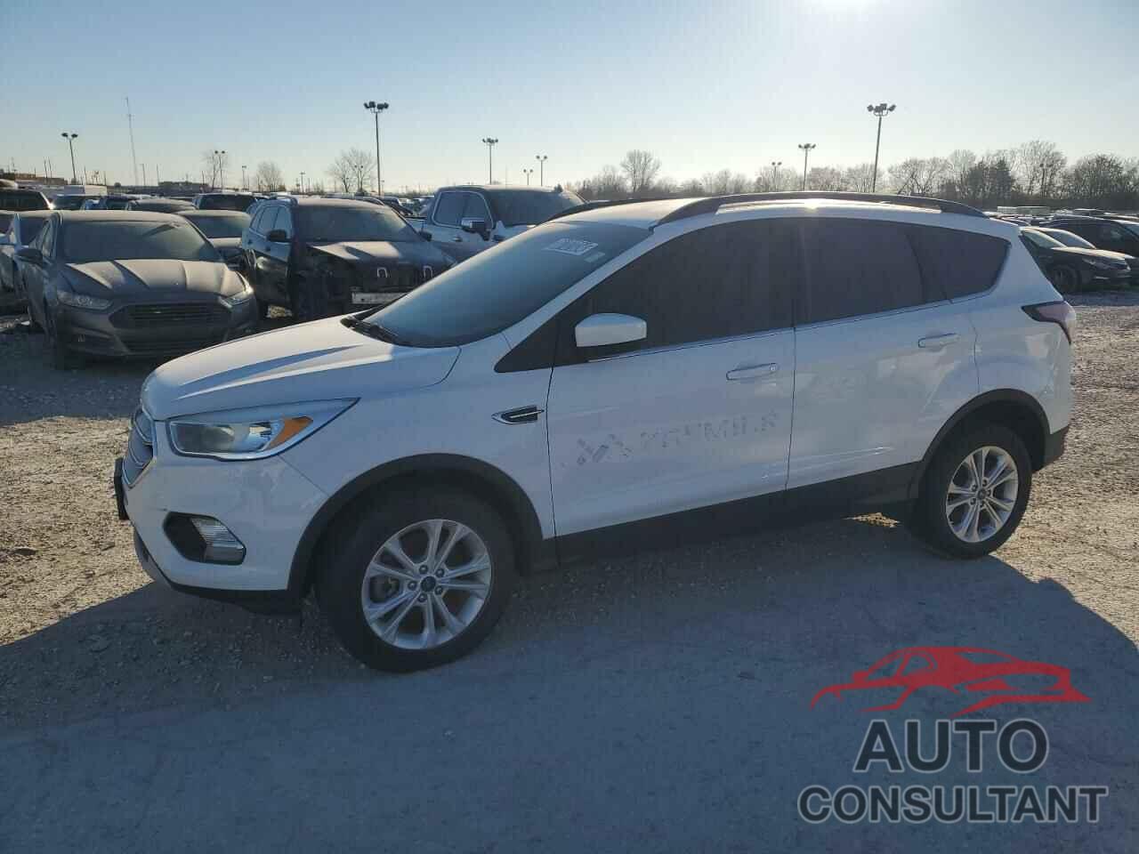 FORD ESCAPE 2018 - 1FMCU9GD7JUB15344