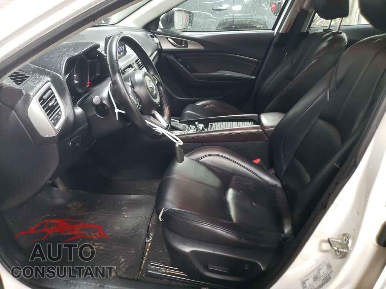 MAZDA 3 2017 - 3MZBN1V76HM150061