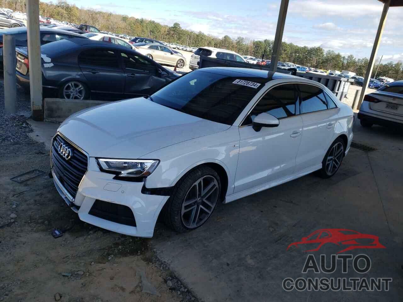 AUDI A3 2018 - WAUJ8GFF6J1017329