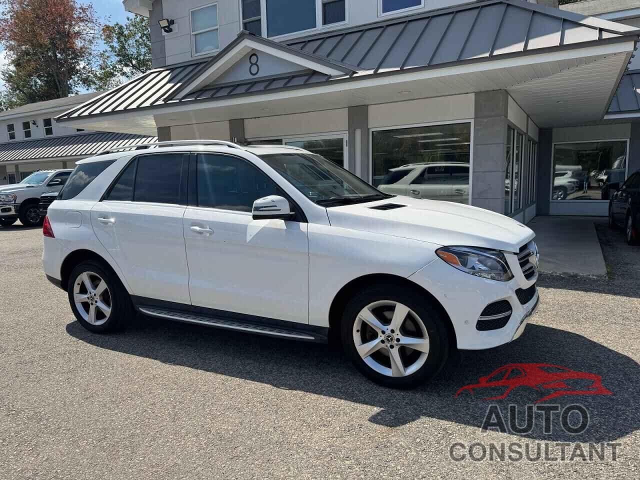 MERCEDES-BENZ GLE-CLASS 2018 - 4JGDA5HBXJB087148