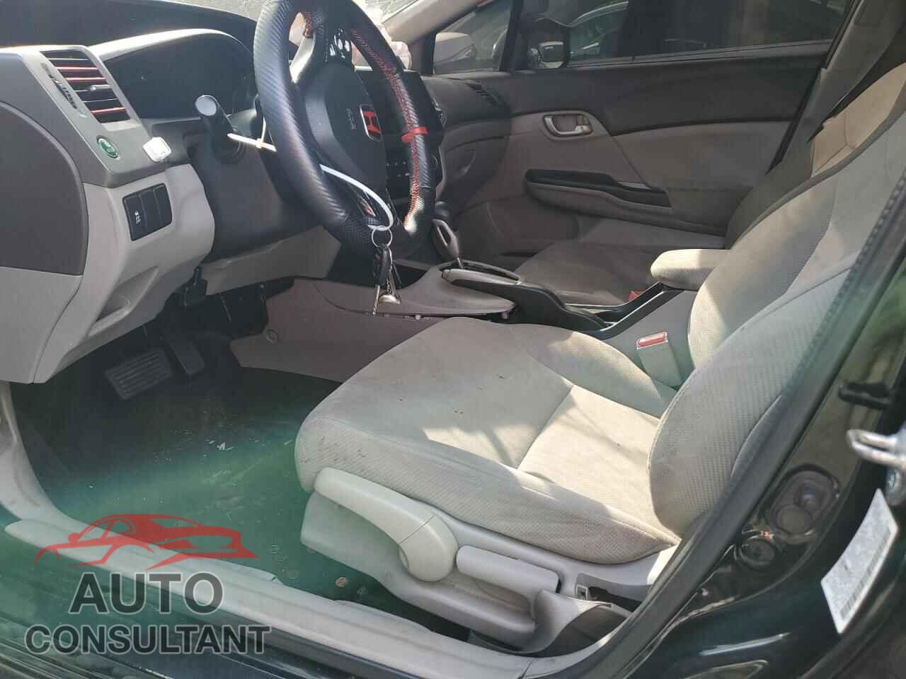 HONDA CIVIC 2012 - 2HGFB2F50CH562842