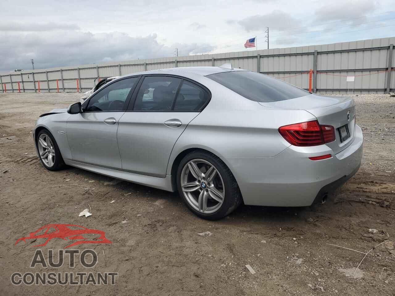 BMW 5 SERIES 2014 - WBA5B1C58ED483425