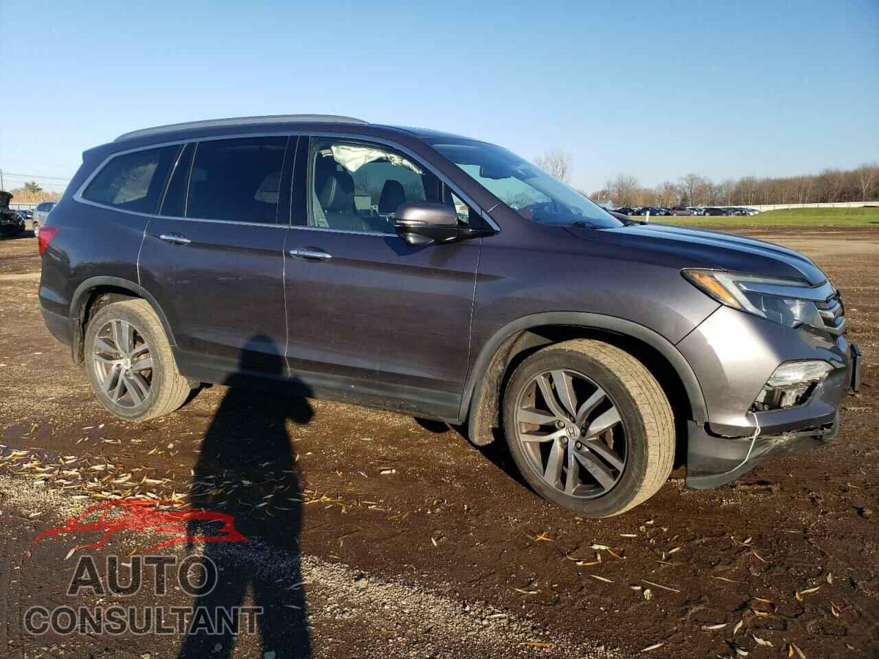 HONDA PILOT 2017 - 5FNYF6H94HB016884