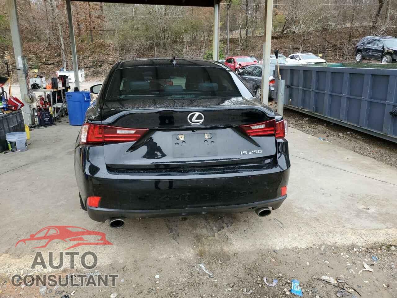LEXUS IS 2014 - JTHBF1D22E5004620