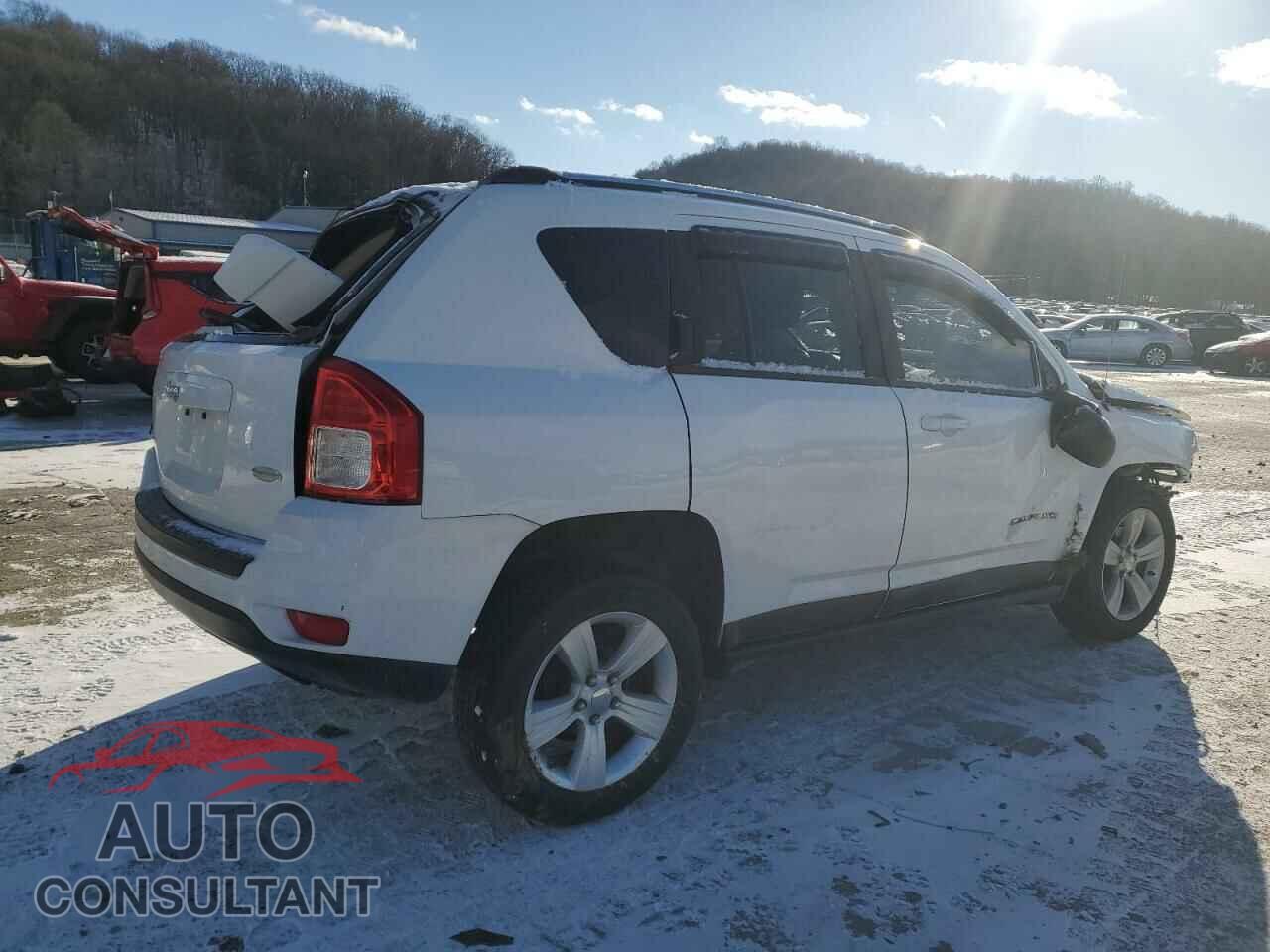 JEEP COMPASS 2011 - 1J4NF1FB3BD135871