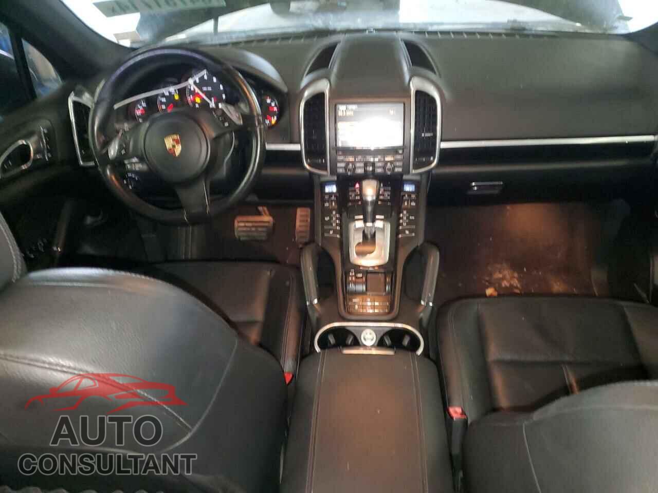 PORSCHE CAYENNE 2012 - WP1AA2A25CLA04222