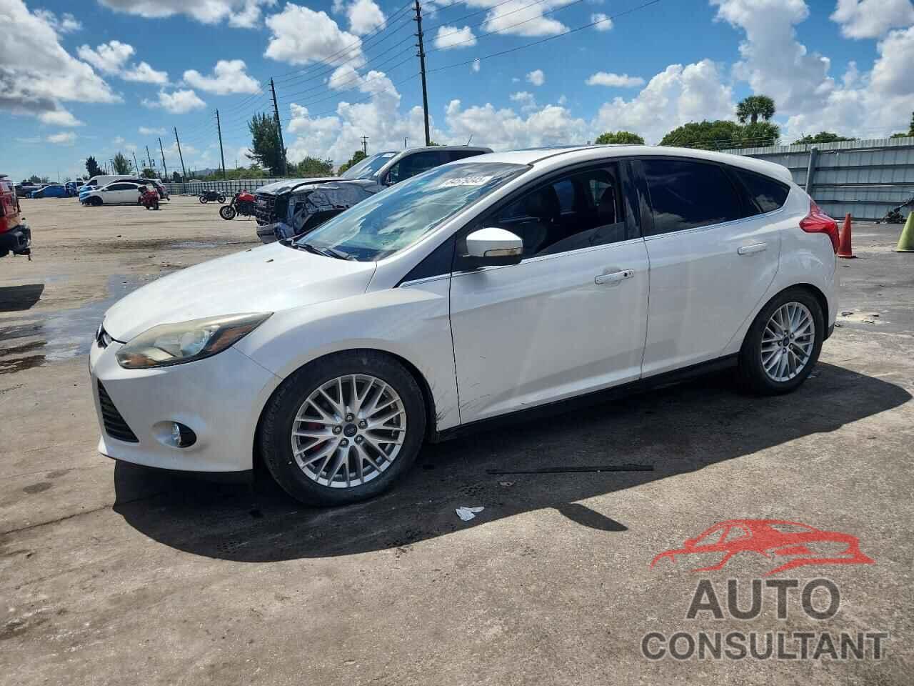 FORD FOCUS 2014 - 1FADP3N28EL383559