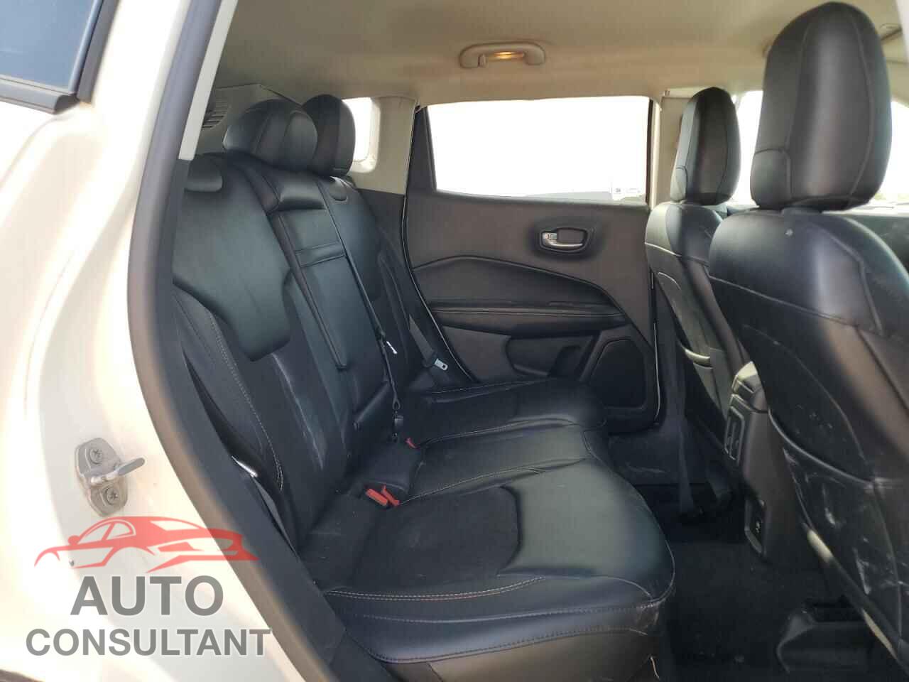 JEEP COMPASS 2017 - 3C4NJDBB2HT680068