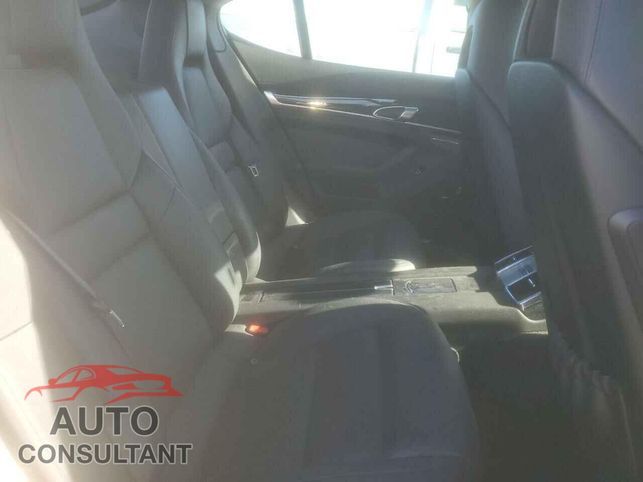 PORSCHE PANAMERA 2014 - WP0AA2A78EL011830