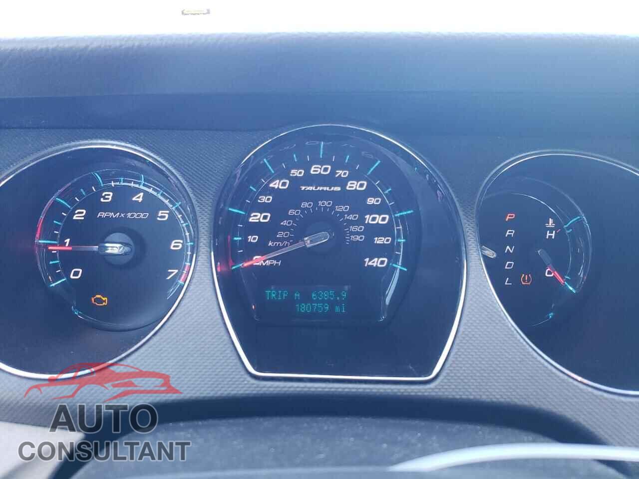 FORD TAURUS 2011 - 1FAHP2DW9BG115883