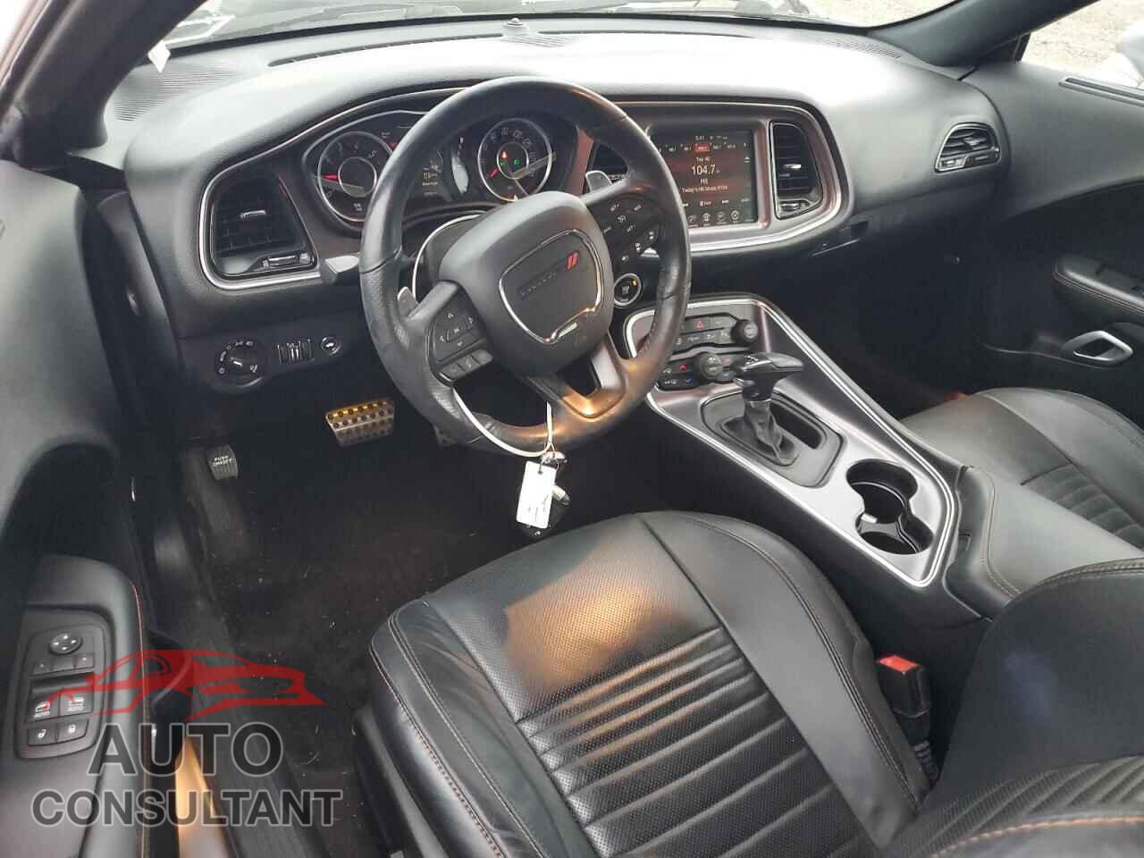DODGE CHALLENGER 2015 - 2C3CDZBT8FH820722