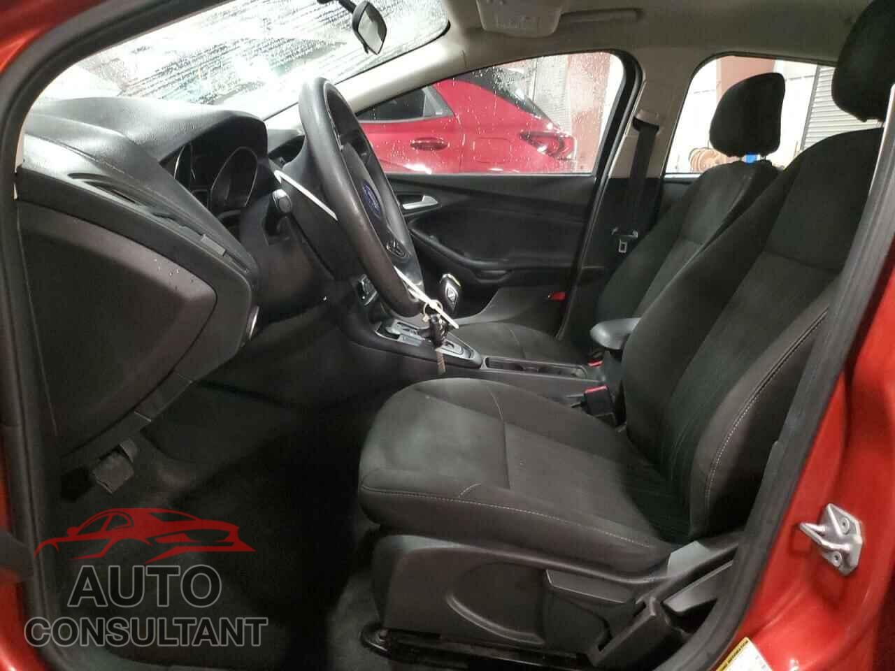 FORD FOCUS 2018 - 1FADP3F29JL316221