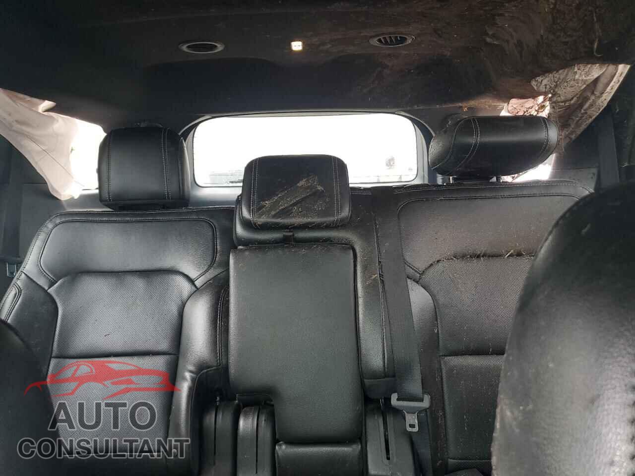 FORD EXPLORER 2018 - 1FM5K8F86JGB57645