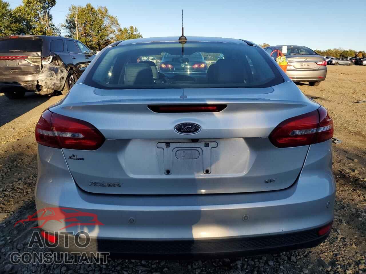 FORD FOCUS 2016 - 1FADP3F2XGL200812