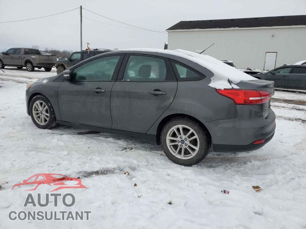 FORD FOCUS 2017 - 1FADP3F23HL315592