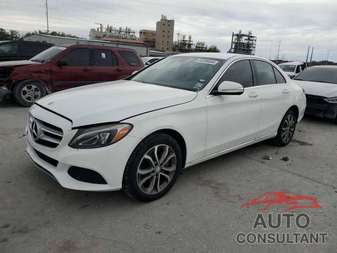 MERCEDES-BENZ C-CLASS 2015 - 55SWF4KB5FU022633