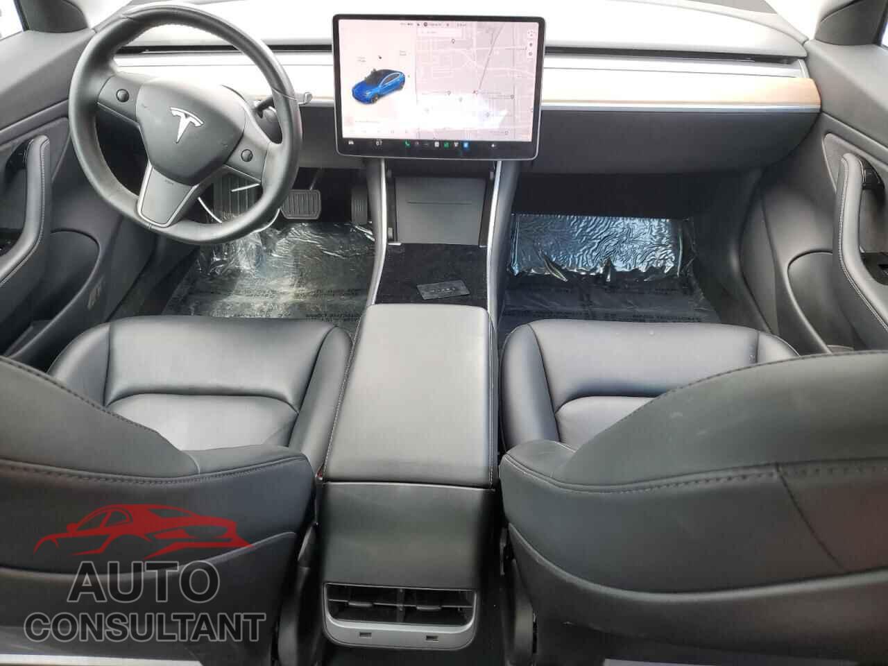 TESLA MODEL 3 2018 - 5YJ3E1EB5JF115405