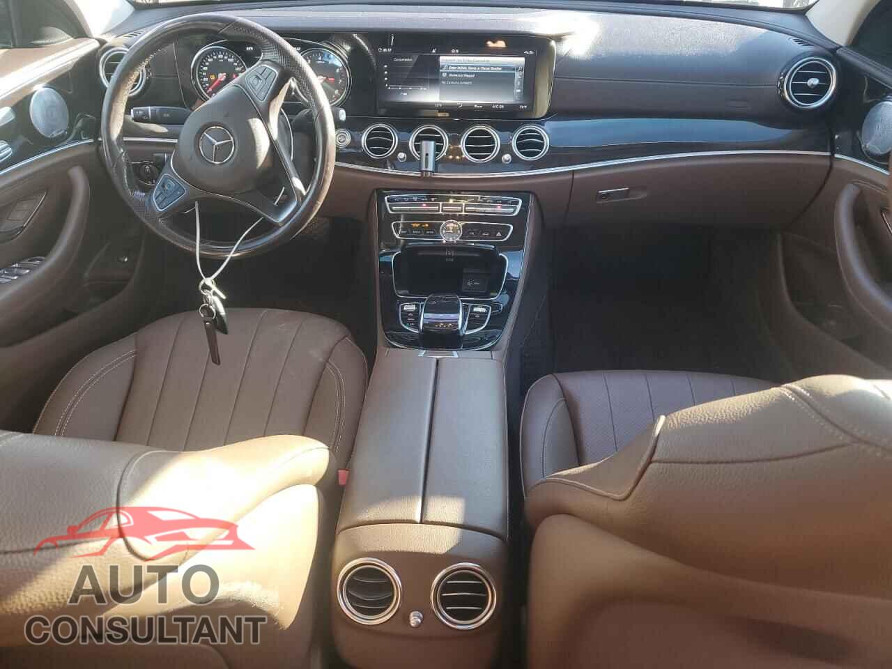 MERCEDES-BENZ E-CLASS 2018 - WDDZF4KB2JA457034