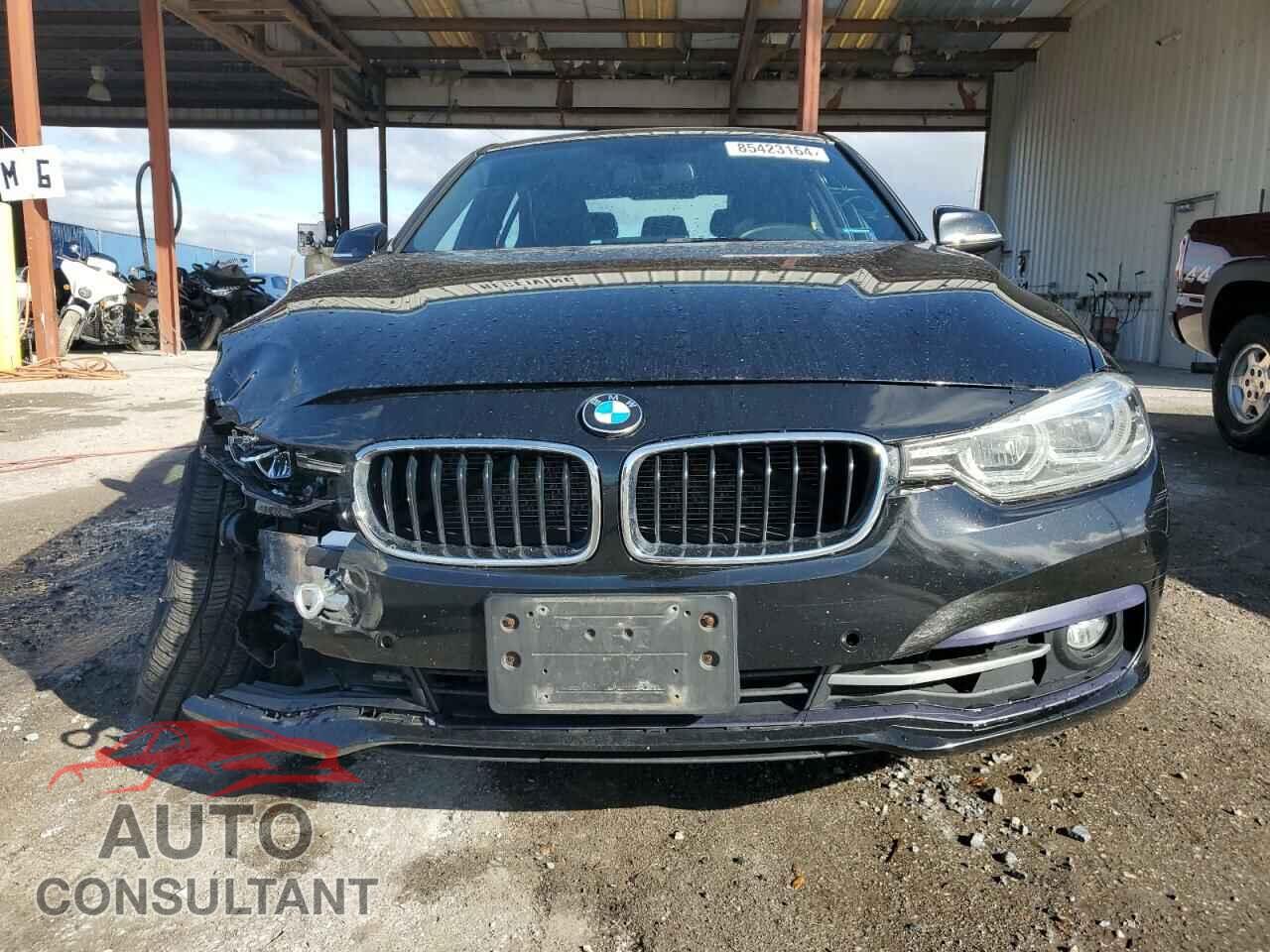 BMW 3 SERIES 2016 - WBA8E3G50GNU03462