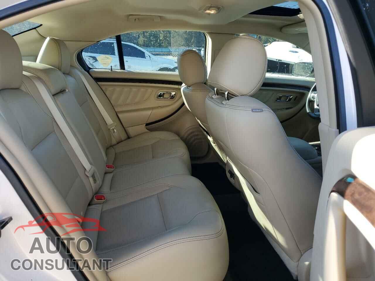 FORD TAURUS 2015 - 1FAHP2F81FG147960