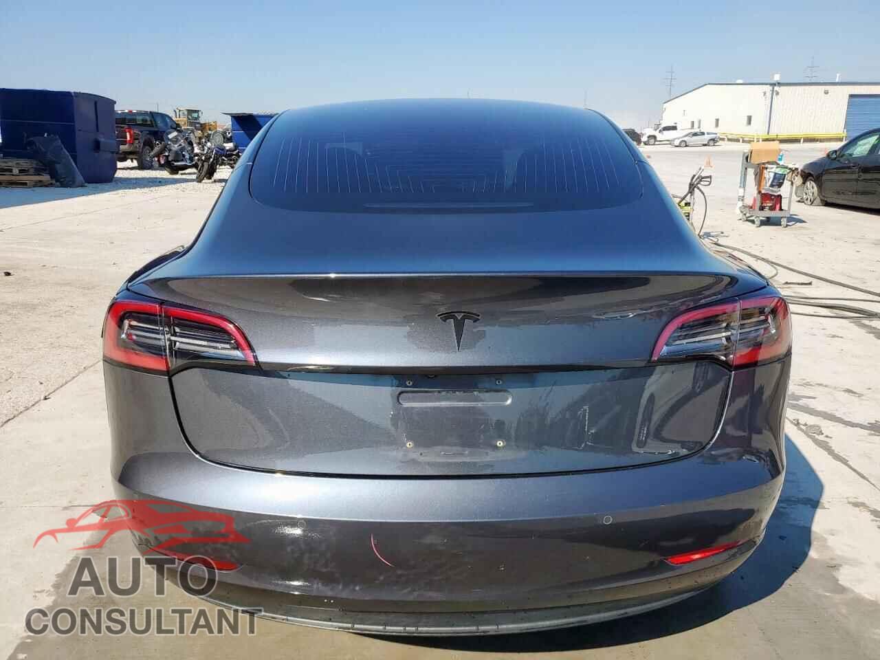 TESLA MODEL 3 2018 - 5YJ3E1EA7JF034560