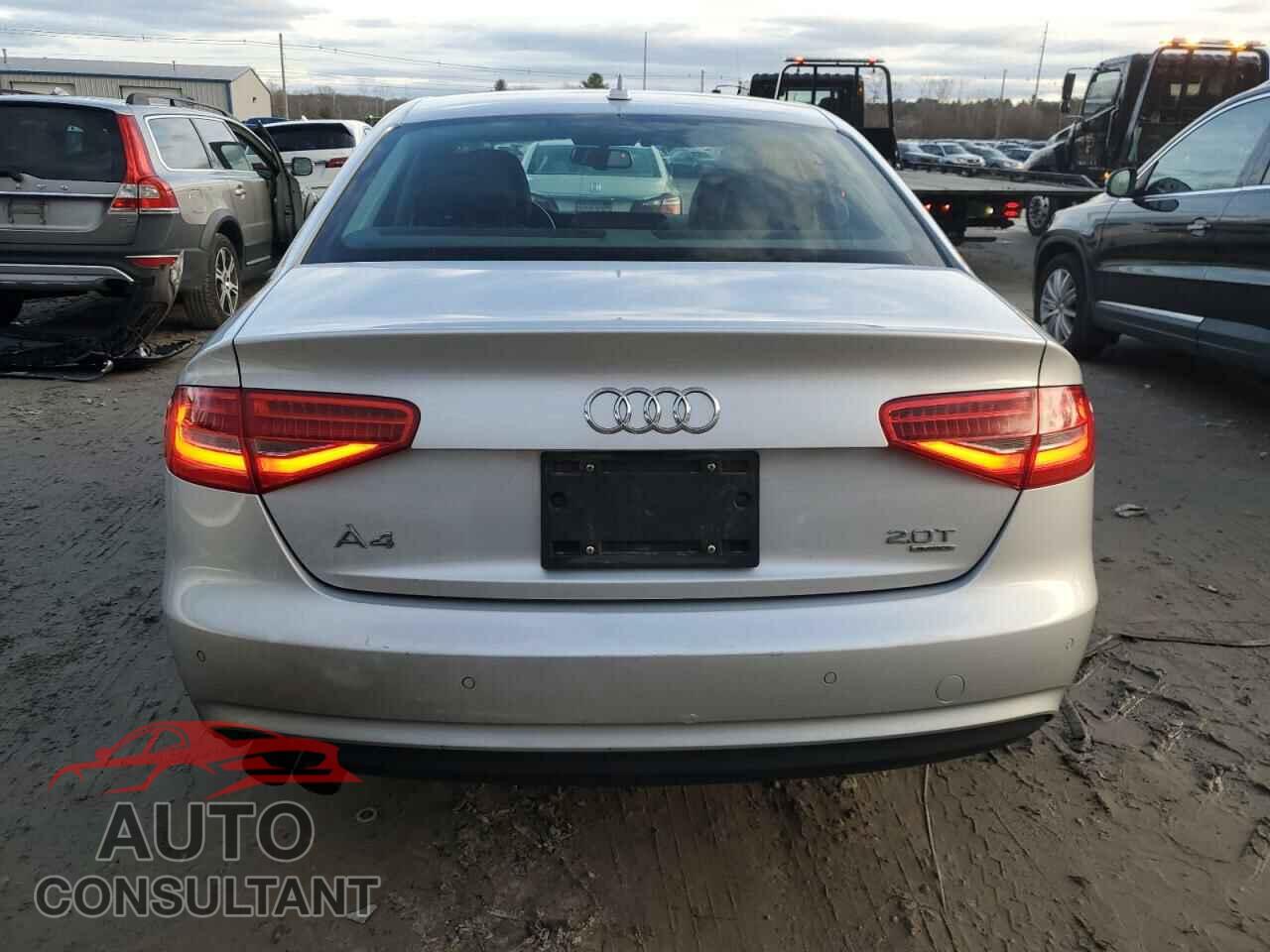 AUDI A4 2013 - WAUFFAFL2DN015248
