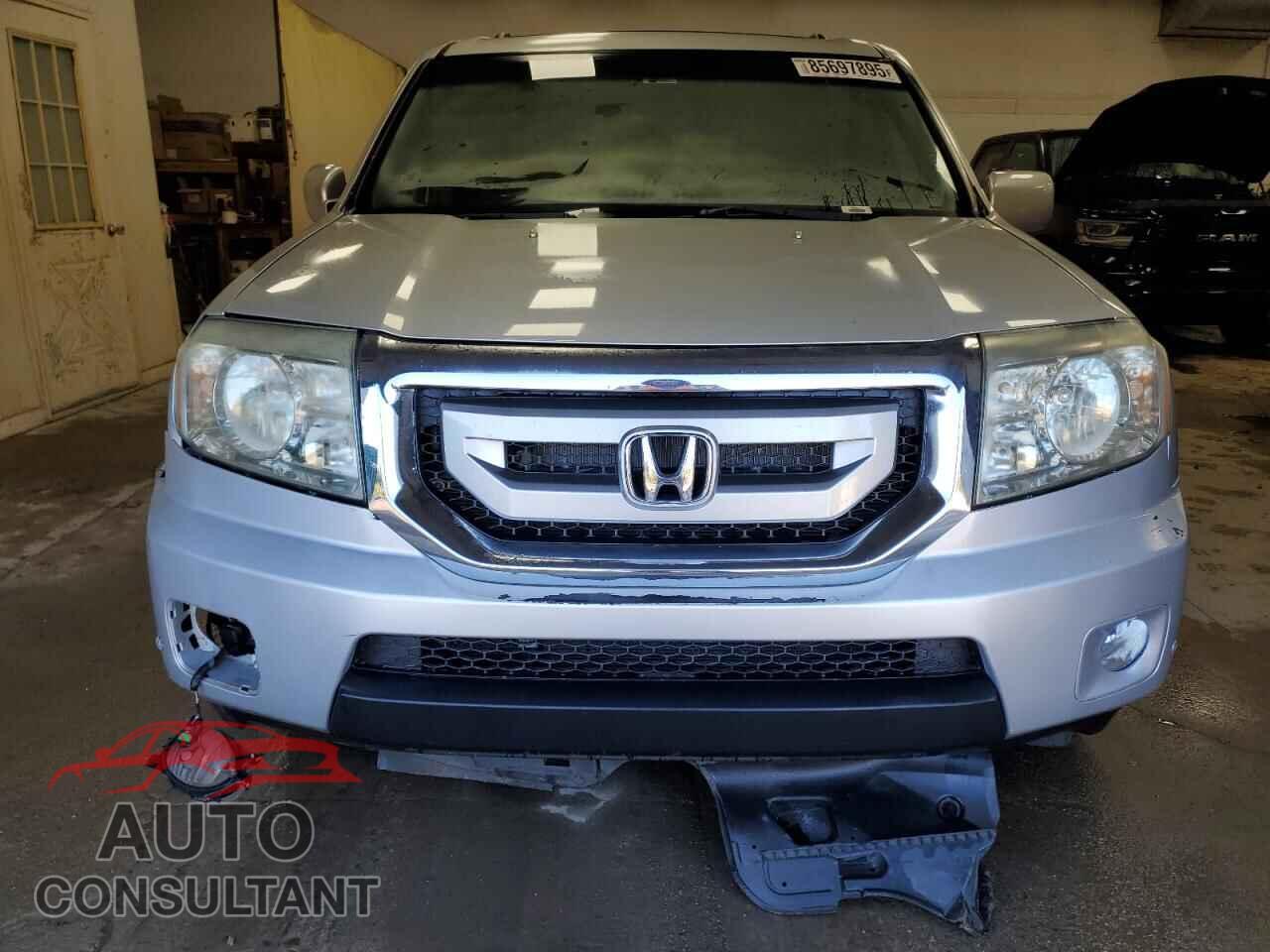 HONDA PILOT 2009 - 5FNYF48959B002918