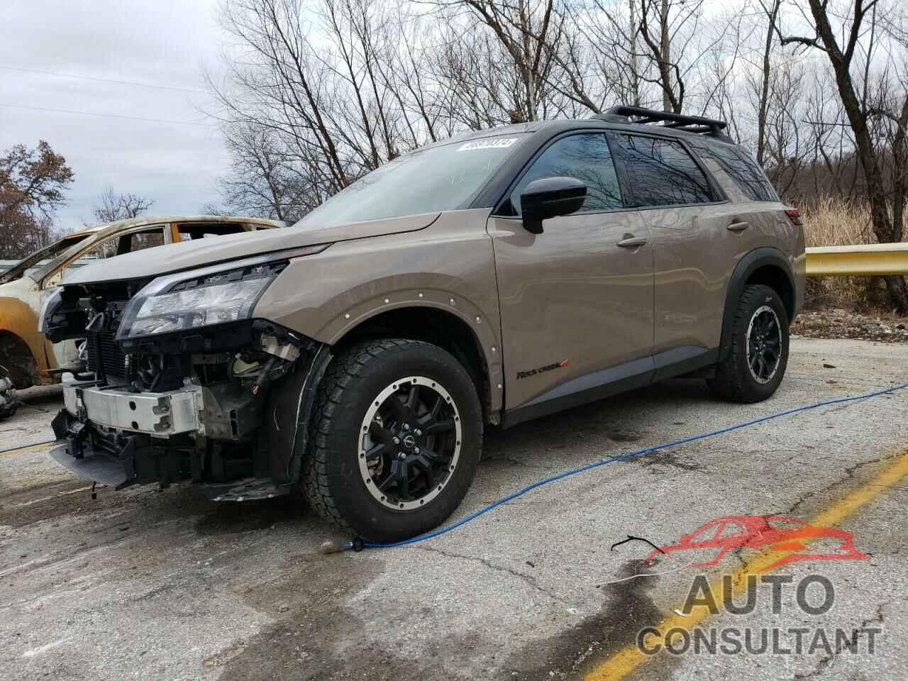 NISSAN PATHFINDER 2023 - 5N1DR3BD5PC252940
