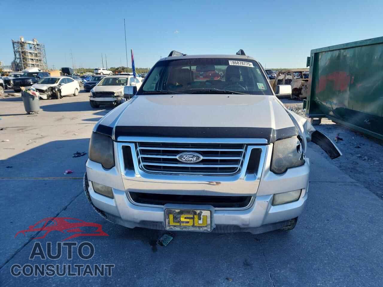 FORD EXPLORER 2010 - 1FMEU3DE5AUF07094