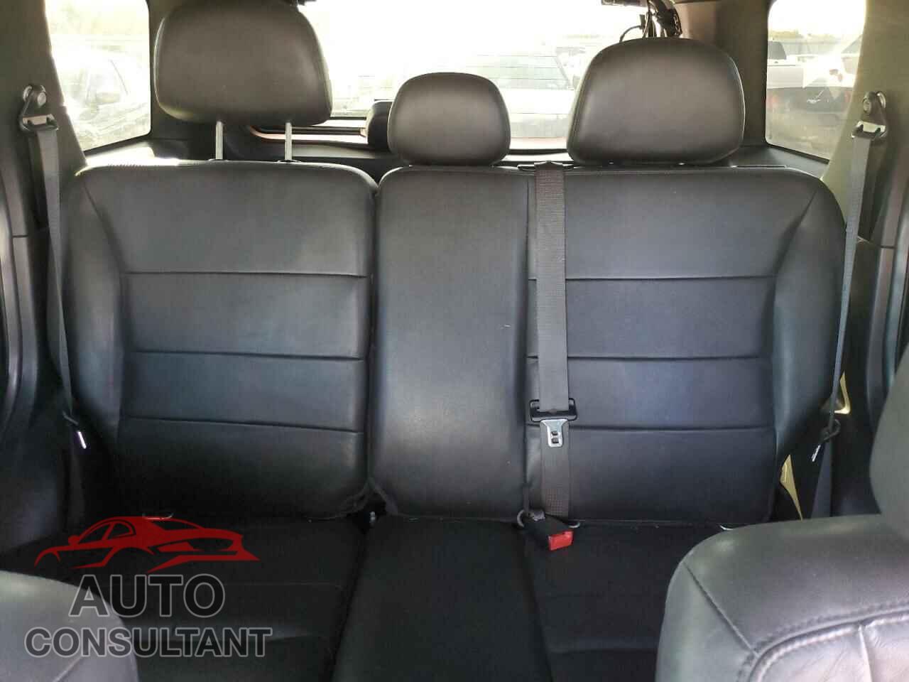 FORD ESCAPE 2011 - 1FMCU0E70BKC08941