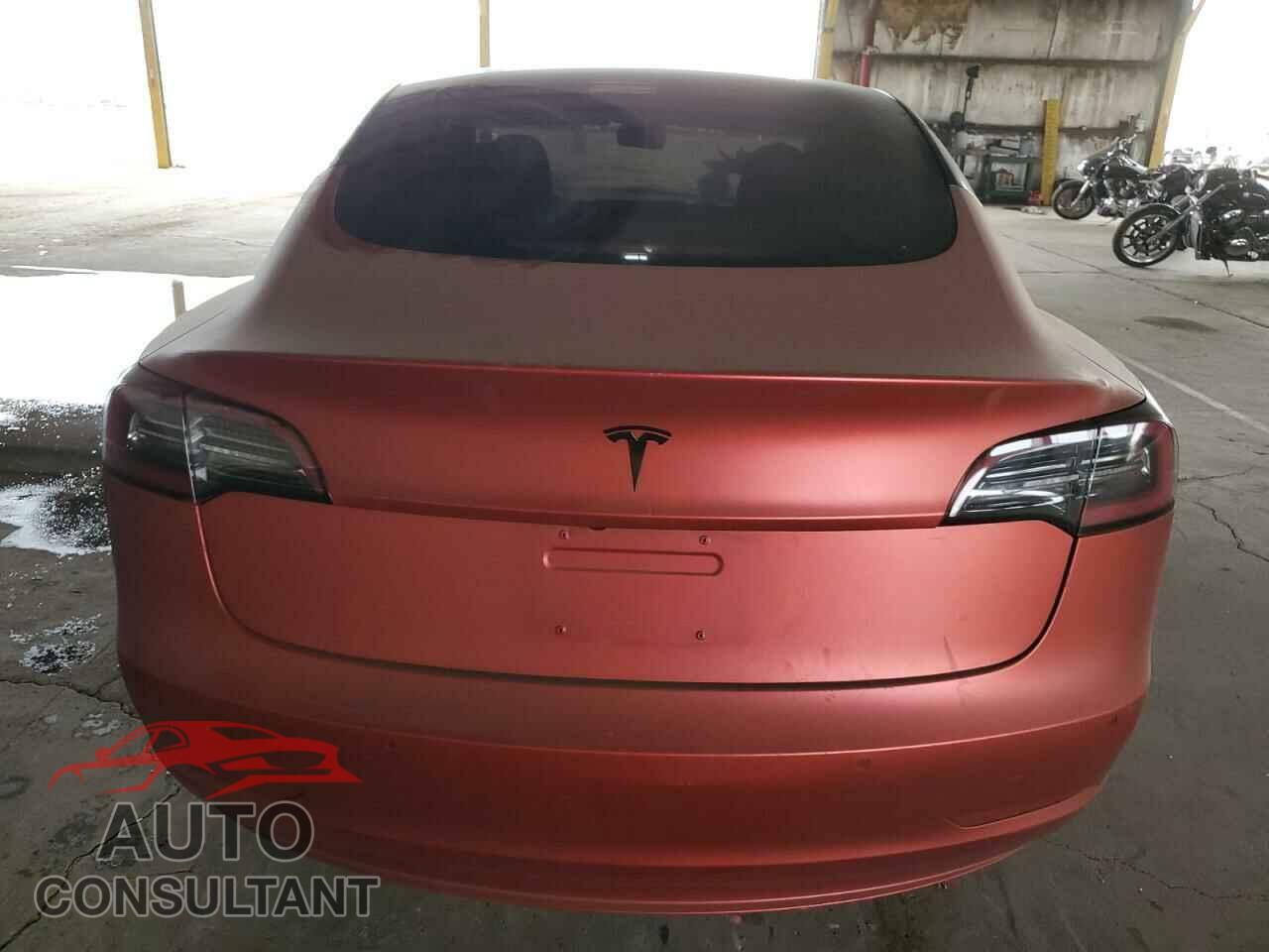 TESLA MODEL 3 2018 - 5YJ3E1EA7JF060284