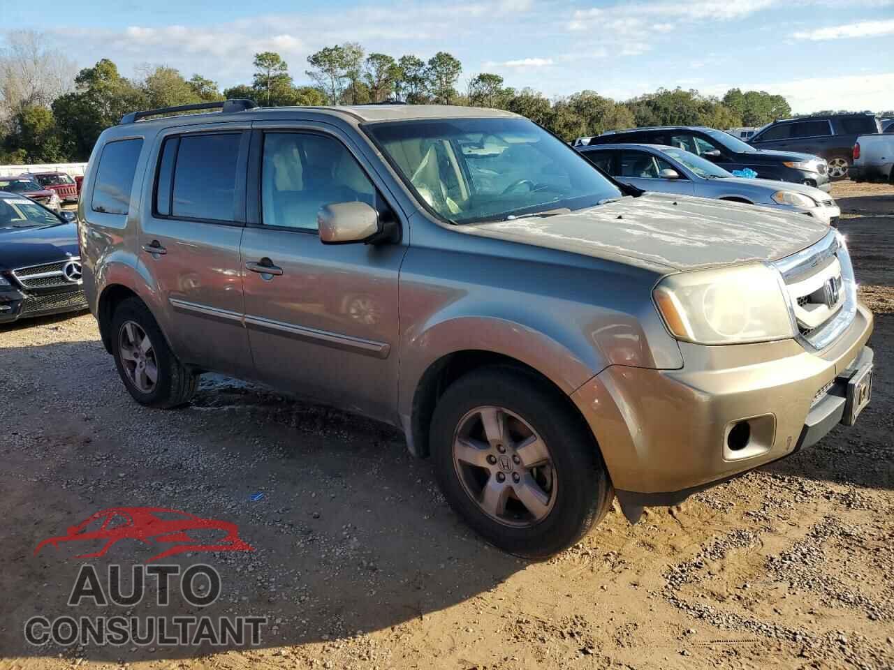 HONDA PILOT 2011 - 5FNYF3H52BB043388