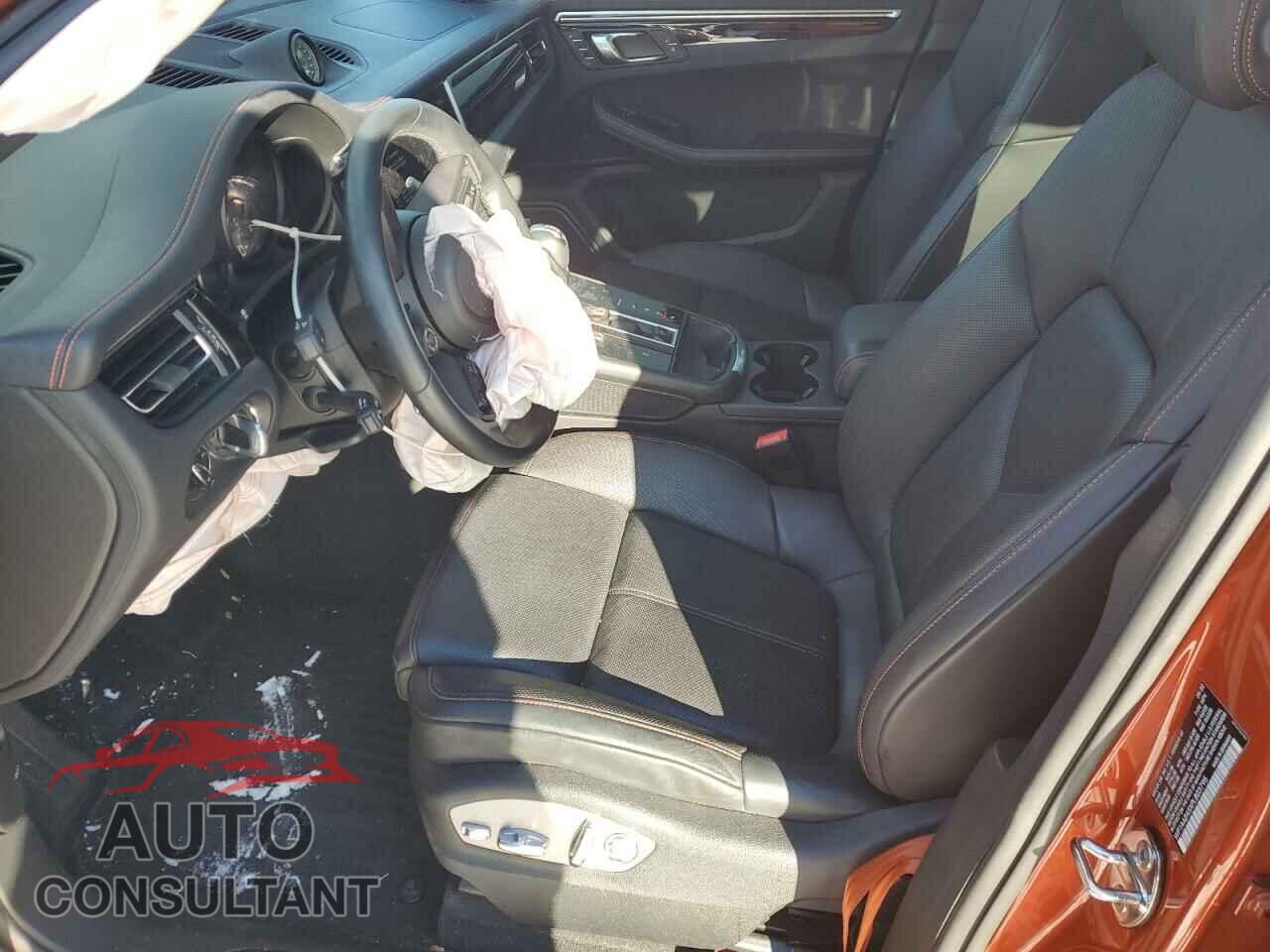 PORSCHE MACAN BASE 2023 - WP1AA2A5XPLB03795